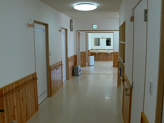 デイサービス施設内通路2